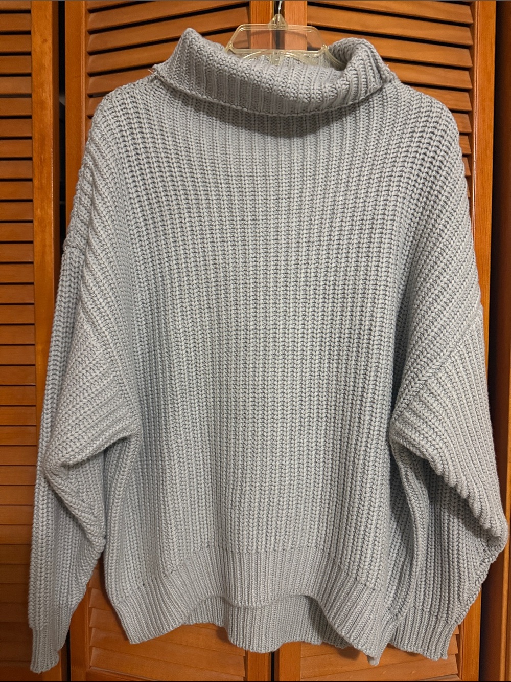 Women's Light Gray Chunky Turtleneck Sweater